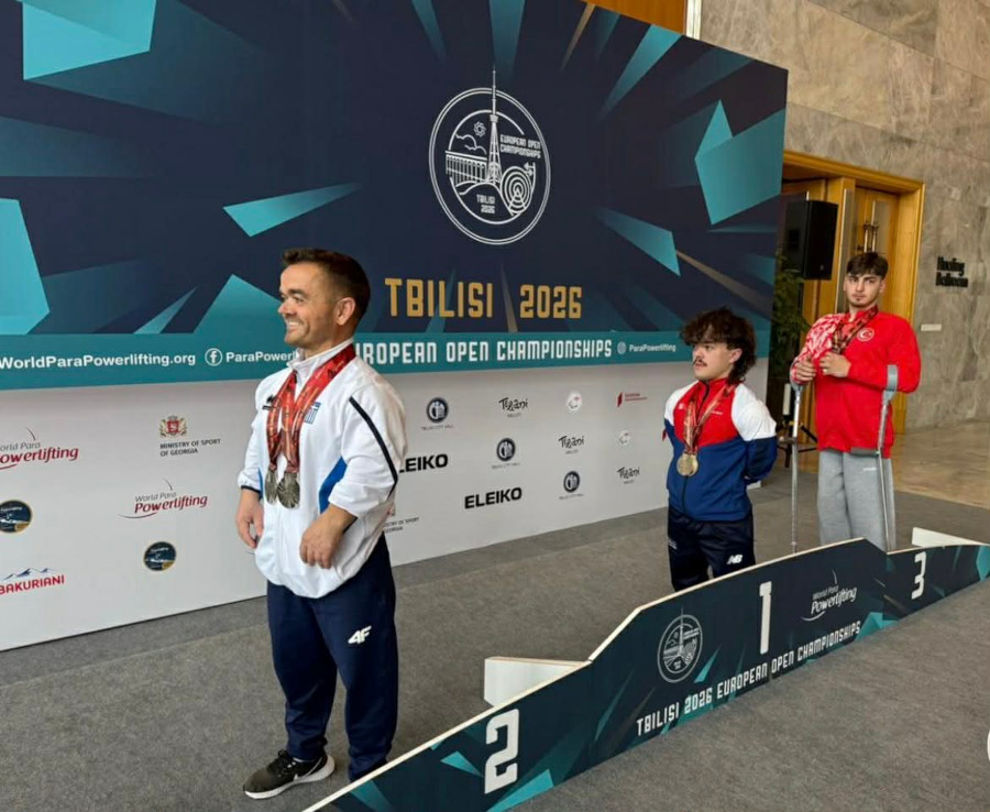 dimitris bakoxristos1
