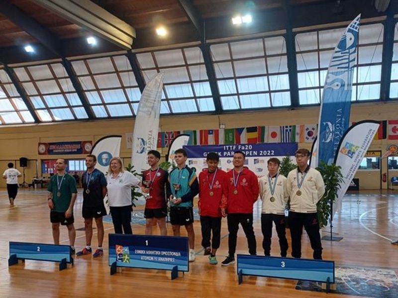ITTF Fa20 Greek Para Open: Ασημένιο μετάλλιο στα διπλά ο Διακουμάκος με τον Ούγγρο Σάνκα και οι Φράγκος/Μπουρνιά