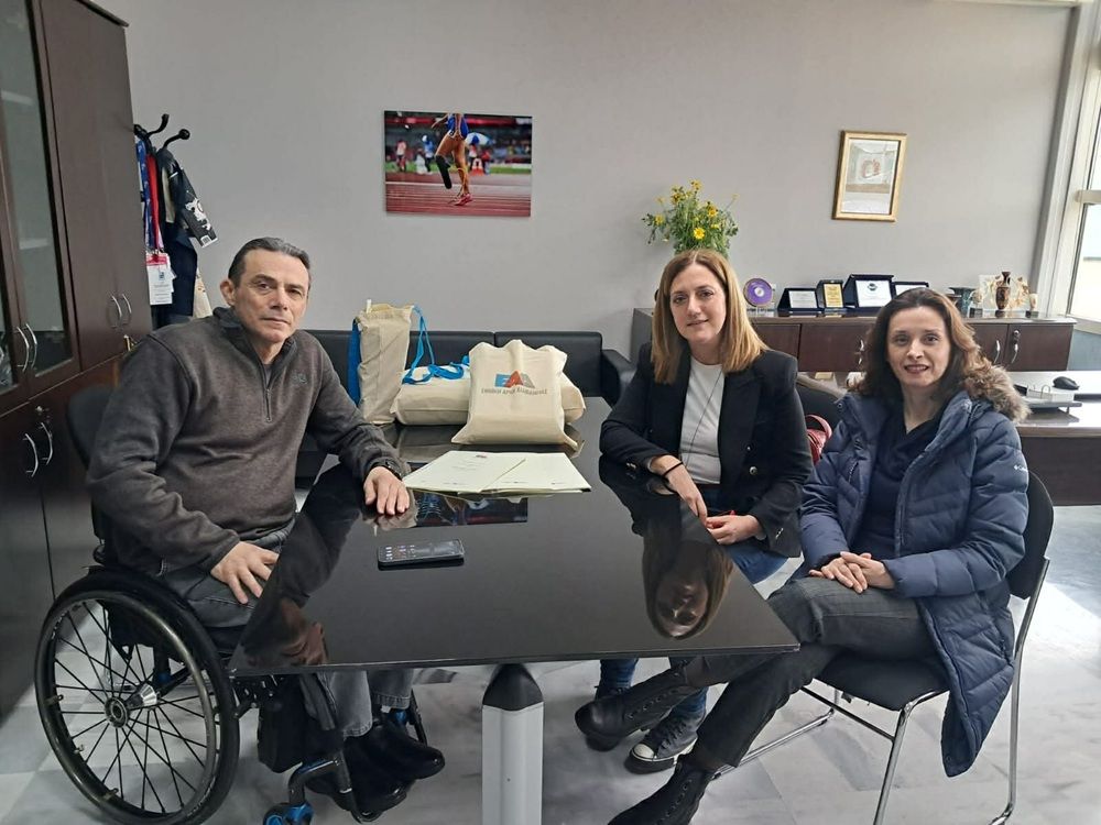 Ισότιμη πρόσβαση στην πληροφορία: Ενημερωτικό υλικό σε γραφή Braille από την Εθνική Αρχή Διαφάνειας