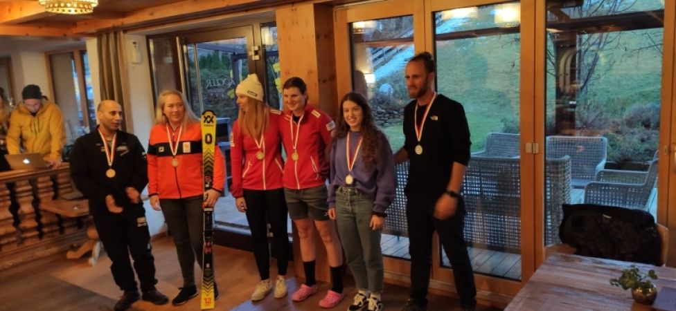 «Αργυροί» στον αγώνα FIS Slalom Εύα Νίκου με guide τον Δημήτρη Προφέντζα στην Αυστρία