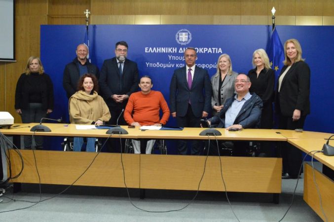 Υπογραφή Μνημονίου με το υπουργείο Υποδομών και Μεταφορών (pics)